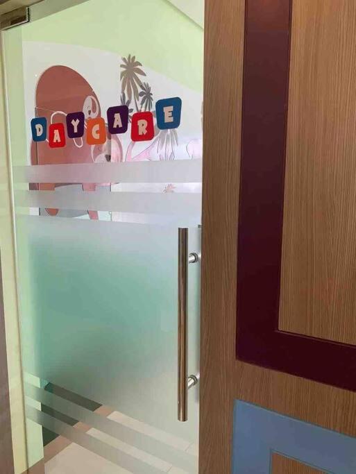 1Br With Extra Room At One Regis- Megaworld Bacolod Buitenkant foto