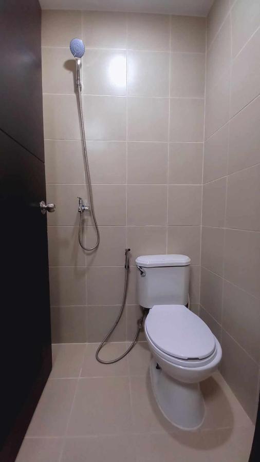 1Br With Extra Room At One Regis- Megaworld Bacolod Buitenkant foto