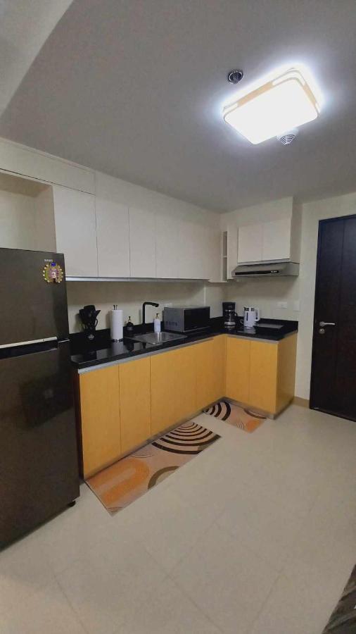 1Br With Extra Room At One Regis- Megaworld Bacolod Buitenkant foto