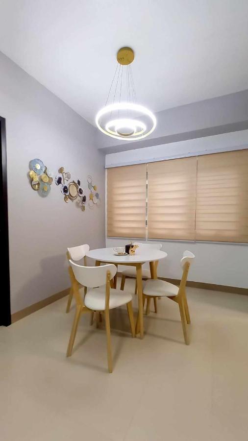 1Br With Extra Room At One Regis- Megaworld Bacolod Buitenkant foto